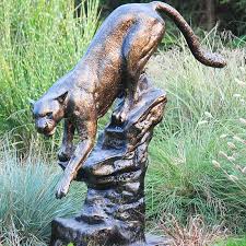 Garden Uk Cougar On Rock Garden Statue