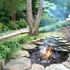Remove the second row of blocks that were temporarily placed. 10 Creative Diy Backyard Fire Pits
