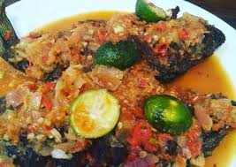 Ingin membuatnya sendiri di rumah? Resep Pecak Ikan Nila Pedas Dower Oleh Nunik Erlina Cookpad