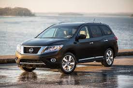 2016 nissan pathfinder review ratings