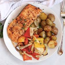 air fryer salmon with vegetables and
