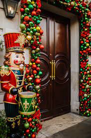 christmas front door decorating ideas