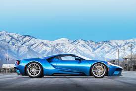 And the gt's attempt last year to celebrate ford's 1966 24 hours of le mans victory with a class win started ominously. Review 2017 Ford Gt Supercar Wired