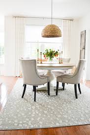 tips for decorating a small dining room