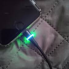 Trên tay cáp sạc cho iphone đèn Led bảy sắc cầu vồng tự biến đổi cực xịn xò