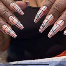 nail salons open late in las vegas nv