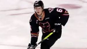 Luke prokop of the calgary hitmen in action against the lethbridge hurricanes during a whl game at seven chiefs sportsplex on march 20, 2021 in calgary, alberta, canada. Smcnonawvk7ujm