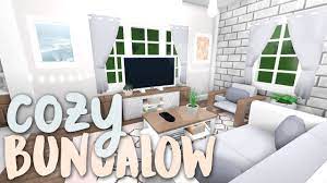I hope you enjoy this video!second part of the intro make by: Bloxburg Cozy Pastel Living Room In 2021 Pastel Living Room Small Living Room Decor Modern Bedroom Design
