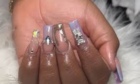 brooklyn nail salons deals in and