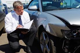 How To Deal With An Auto Insurance Damage Adjuster 8 Tactics