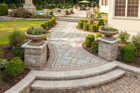 16 Attractive Paver Edging Ideas To
