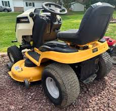 hydrostatic lawn tractor mower