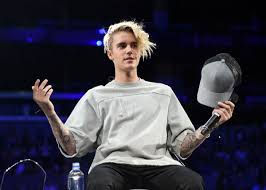 Justin Bieber Fields Questions At Sold Out Fan Events The Star