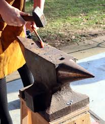 Add items to make an anvil. Blacksmithing For The Uninitiated Let S Talk About Anvils Hackaday