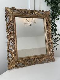 Old Floine Style Giltwood Carved