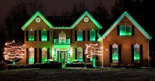 christmas light installation hanging