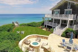 Cape Cod Home With 360 Degree