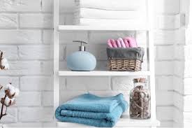 7 bathroom shelf décor ideas