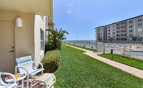 New Smyrna Beach Condo Al