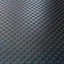 rubber mat flooring in round dots