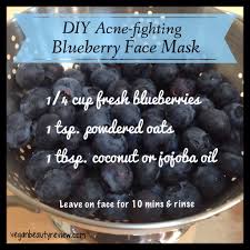 diy acne fighting blueberry face mask