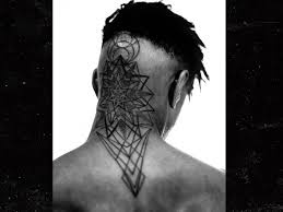Mar 08, 2017 · confused yet thrilled by nick, willa catches her breath. Usher Gets A Massive Tattoo That Took Three Hours On The Back Of His Head And Neck The Sauce