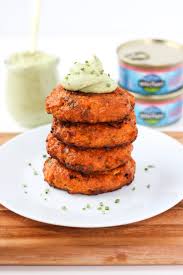 Protein packed appetizer perfect for entertaining! Southwest Salmon Cakes With Avocado Ranch Aioli Mary S Whole Life