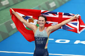Bermuda's flora duffy is crowned world champion with victory in the final world triathlon series duffy beat olympic champion and defending world champion gwen jorgensen into second place. Chamhql6bgbplm