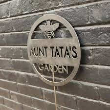 At garden fun, we believe that garden welcome signs can truly enhance the appeal of your yard and home, while also making guests feel welcome and comfortable. 50 Best Garden Sign Ideas And Designs For 2021