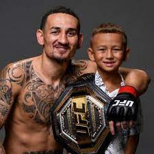 Max holloway breaking news and and highlights for ufc on abc 1 fight vs. Max Holloway Blessedmma Twitter