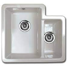 white undermount ceramic kitchen sink