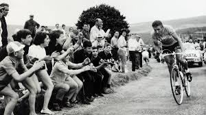 He stated before the 1961 tour that he would gain the yellow jersey on day one and wear it all. Anquetil Et Poulidor Inseparables Jusqu Au Theatre Eurosport