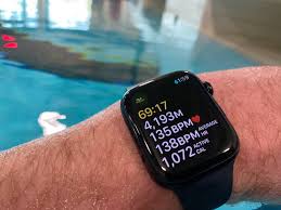apple watch for swimming a review from