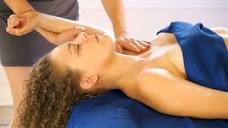 Best Relaxation Upper Body Massage Therapy. Swedish Massage ...