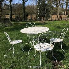Garden Furniture Table And Seats