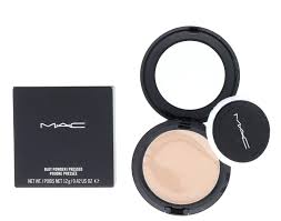 mac cosmetic blot pressed powder um