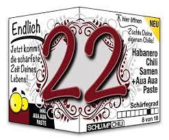 Schlump-Chili⎥Endlich 22 - das witzige scharfe Geburtstagsgeschenk. Eine  originelle Geschenkidee zum 22. Geburtstag für junge Männer und Frauen :  Amazon.de: Lebensmittel & Getränke