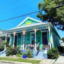 new orleans neighborhoods for families
