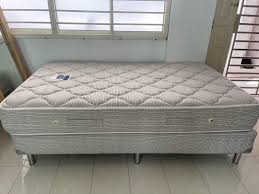 divan hilton suite dreams mattress