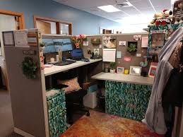 20 workers who gave their cubicles a