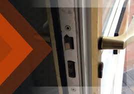 how to replace door handles on