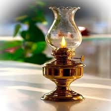 Brass Base Antique Oil Lamp