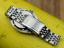 watch case made of 316l stainless steel