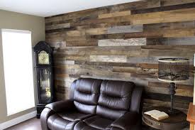 From shiplap to salvaged barn board wood, simple interior wall cladding is making a comeback in home decor, giving rooms a style and texture boost, plus a dose of rugged charm. Authentic American Barn Wood Wall Plank 10 Sq Ft Pkg At Menards