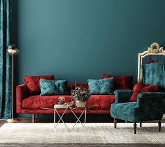 what color rug goes with red couch 11