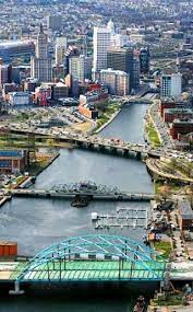The largest major city in rhode island is providence with a population of 378,042. Rhode Island Maps Facts Rhode Island History Rhode Island Providence Rhode Island
