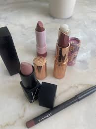 signature style my life in lipsticks