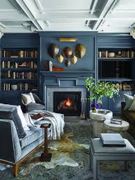 Built In Bookshelves Around Fireplace