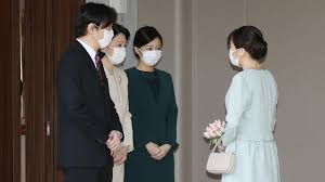 Japan's Princess Mako: The woman who gave up royal status to marry - BBC  News
