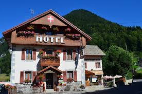 hotel les touristes abondance france